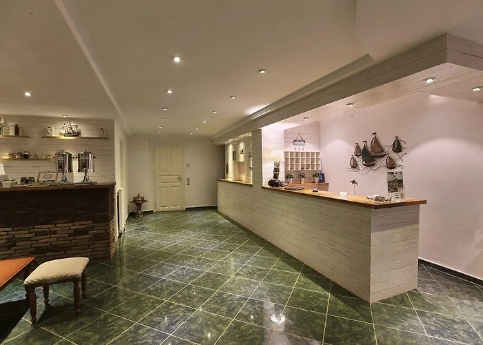 Aelia Áyios Pétros