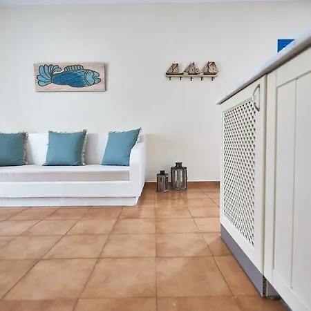 Aelia Áyios Pétros