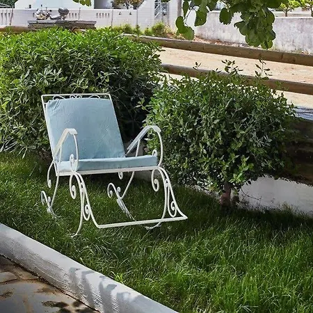 Aelia Apartment Agios Petros (Andros)